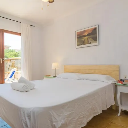 Holiday home Clavell